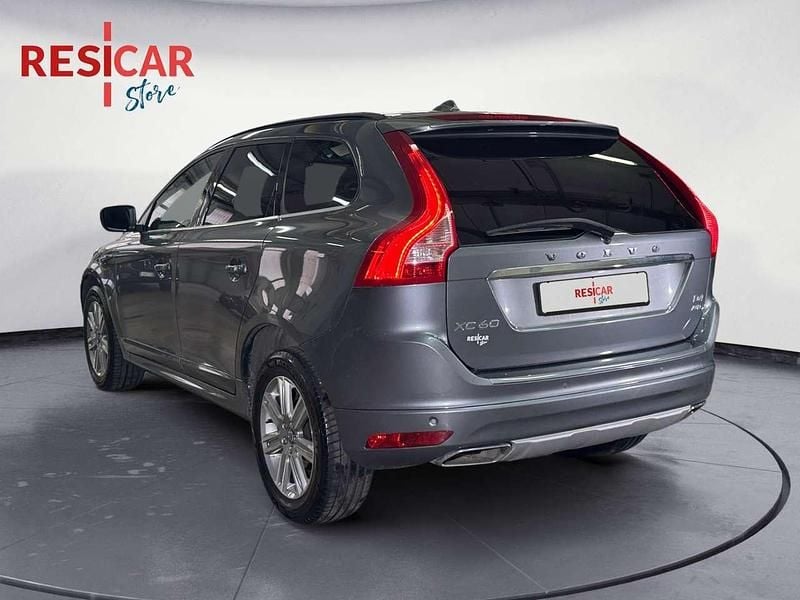 Usata Volvo XC60 Business Edition 190 CV (139 kW) 2017 Grigio scuro SUV