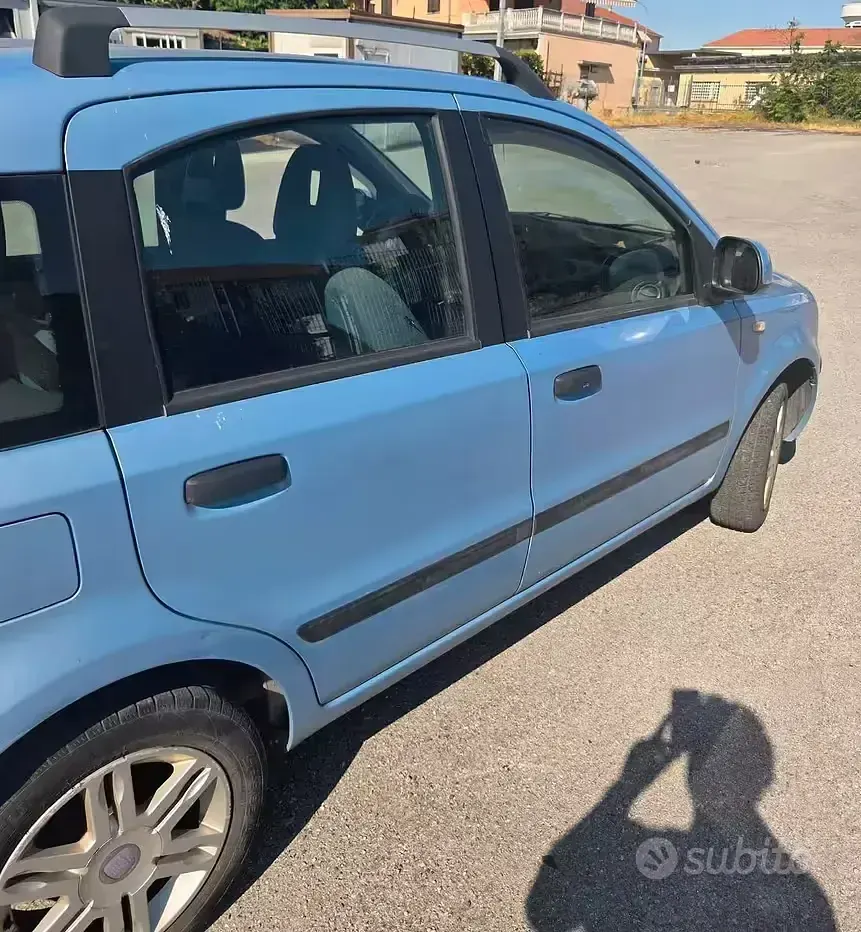Usata Fiat Panda 69 CV (50 kW) 2010 Bluazzurro Utilitaria