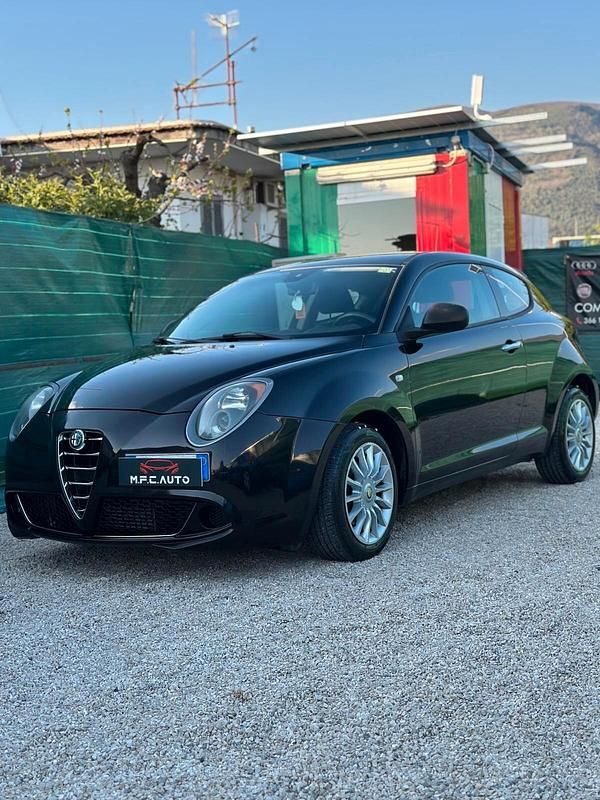 Usata Alfa Romeo MiTo Distinctive 84 CV (61 kW) 2014 Nero Utilitaria