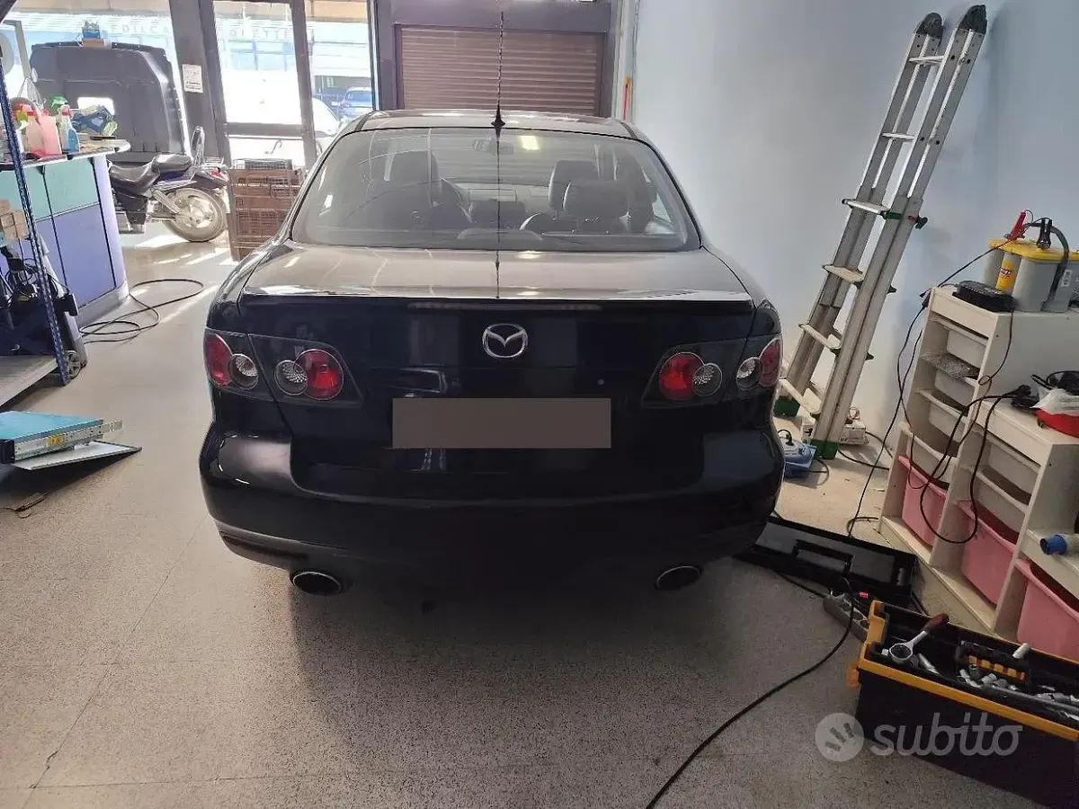 Usata Mazda 6 260 CV (191 kW) 2006 Nero Berlina