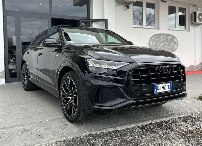Usata Audi Q8 S-Line 286 CV (210 kW) 2019 Nero SUV