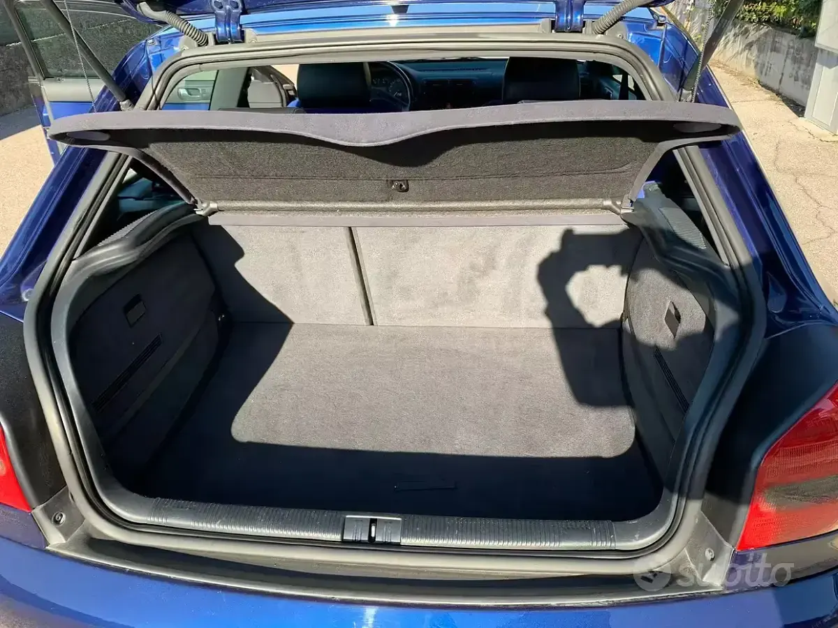 Usata Audi S3 210 CV (154 kW) 1999 Bluazzurro Utilitaria