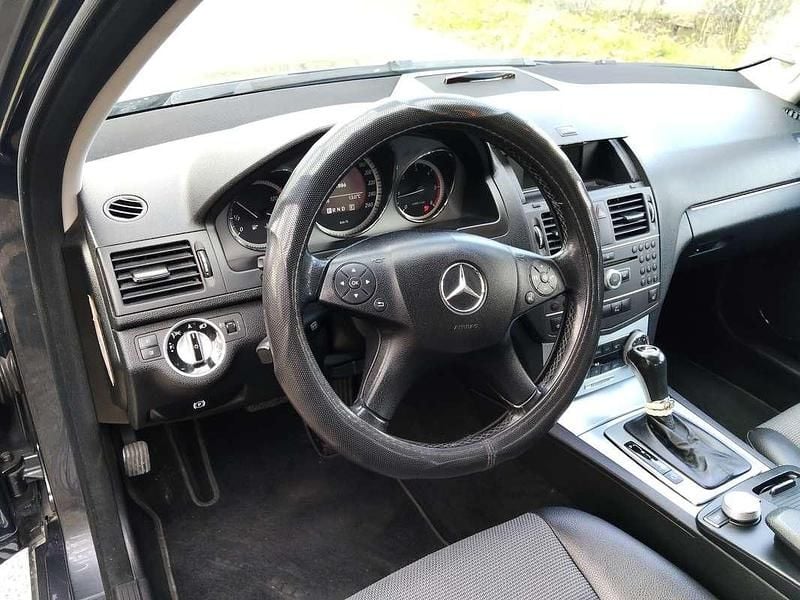 Usata Mercedes C220 Avantgarde 170 CV (125 kW) 2010 Berlina
