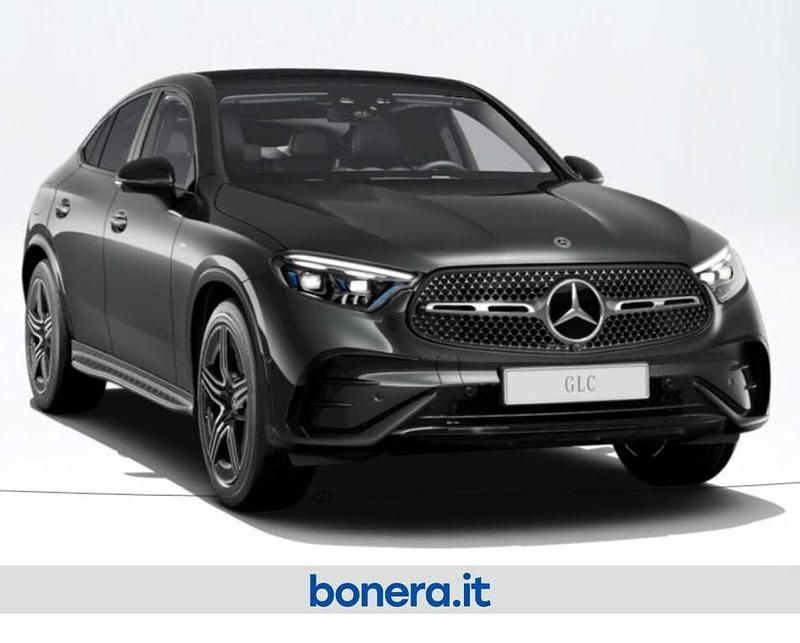 Nuova Mercedes GLC300e AMG Line Premium 333 CV (244 kW) 2025 Grigio Coupé
