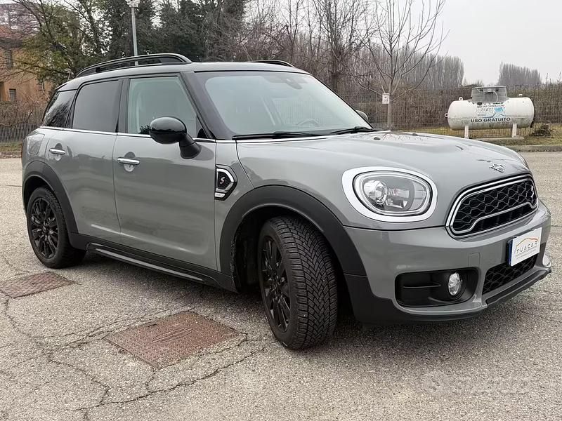 Usata Mini Cooper S Countryman Hype 192 CV (141 kW) 2018 Grigio SUV