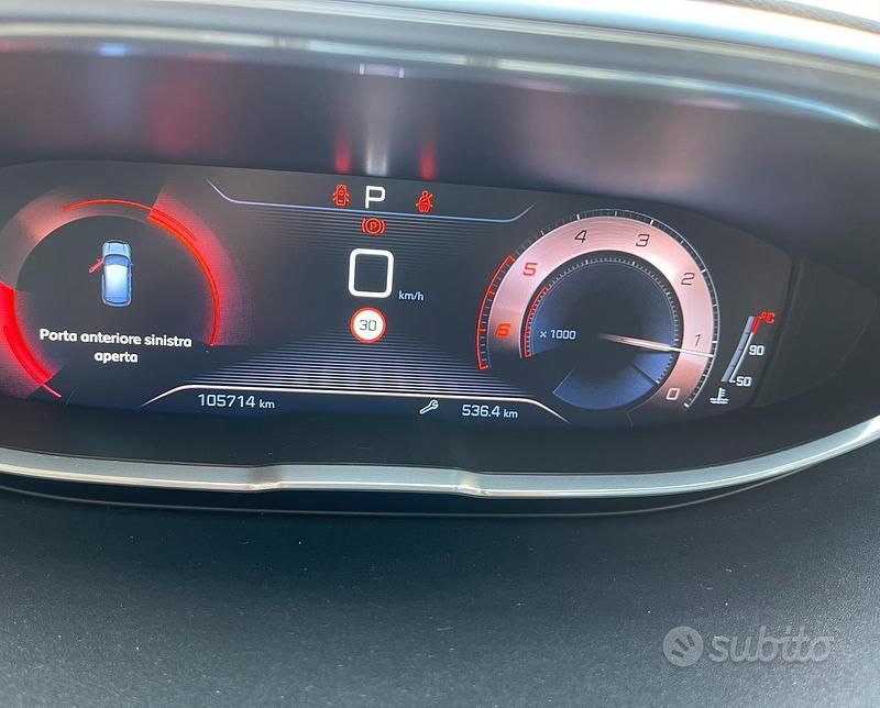 Usata Peugeot 3008 120 CV (88 kW) 2017 Bianco Berlina