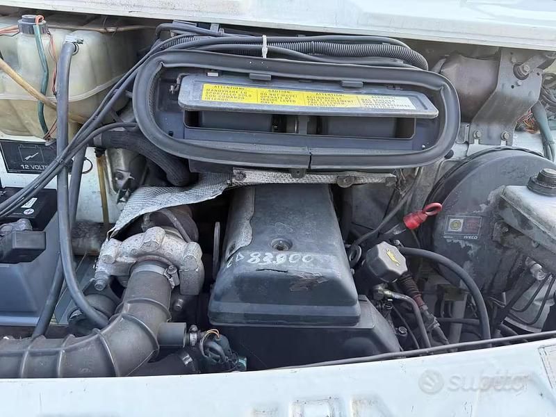 Usata Iveco Daily 103 CV (75 kW) 1999 Bianco