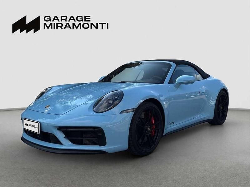 Usata Porsche 911 Carrera Cabriolet 480 CV (353 kW) 2022 Blu/azzurro Cabrio