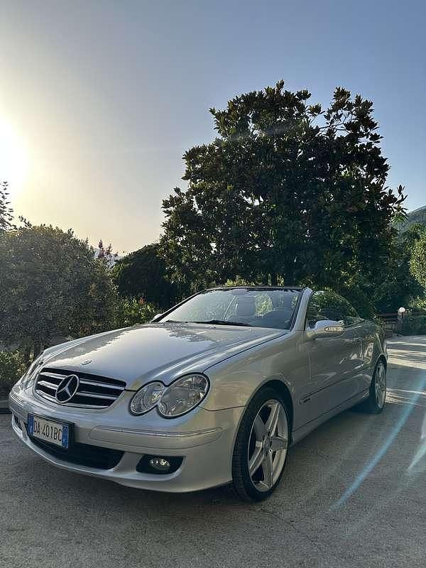 Usata 2006 Mercedes CLK320 Avantgarde Cabrio | 9700 € (Molto cara) - Immagine 1/4