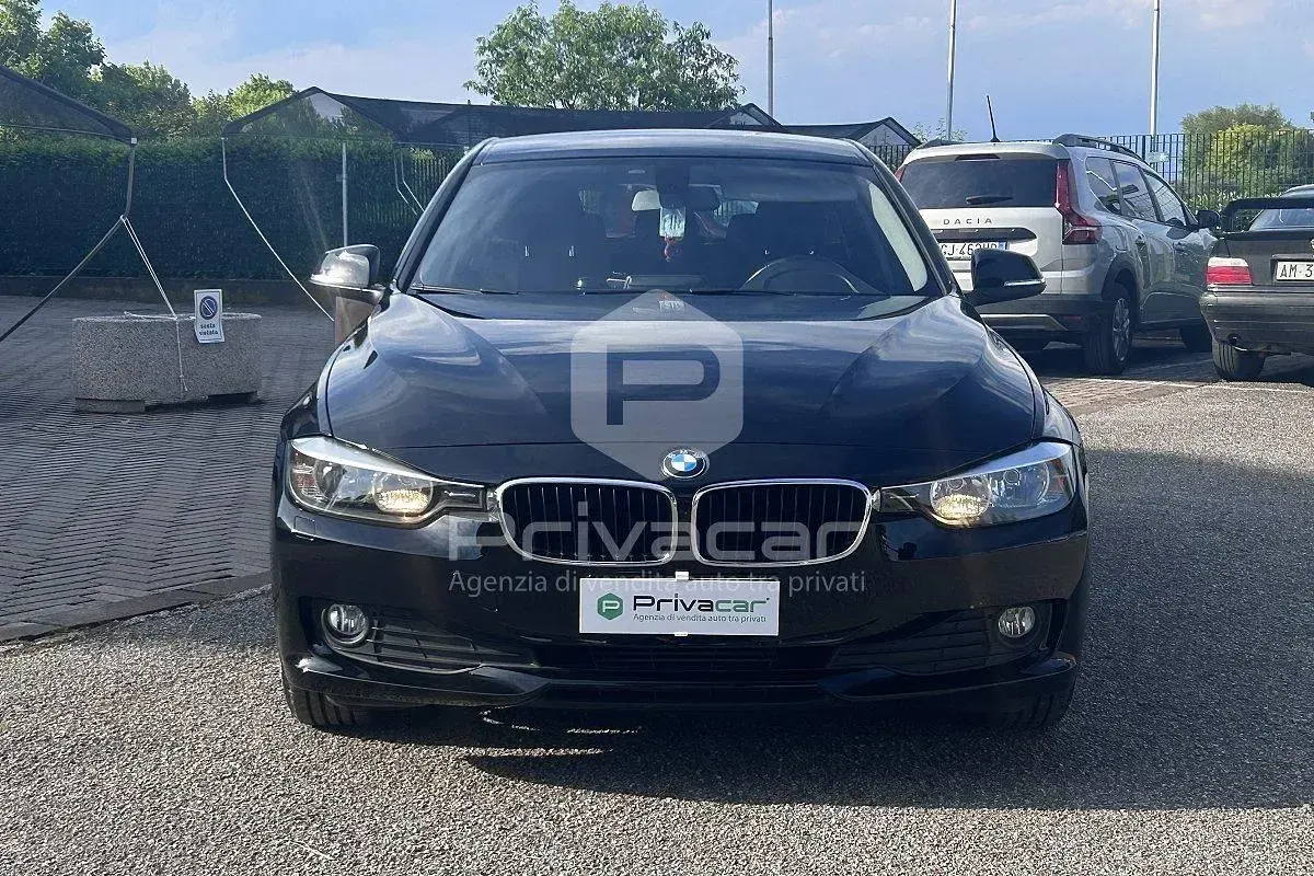 Usata BMW 320 Comfort Edition 190 CV (139 kW) 2015 Nero Station wagon