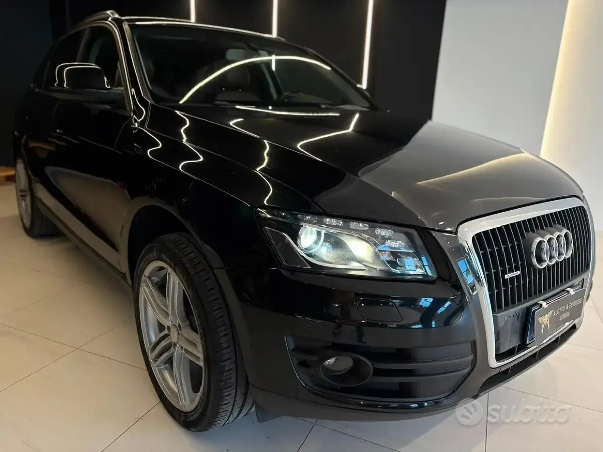 Usata Audi Q5 170 CV (125 kW) 2009 Nero SUV