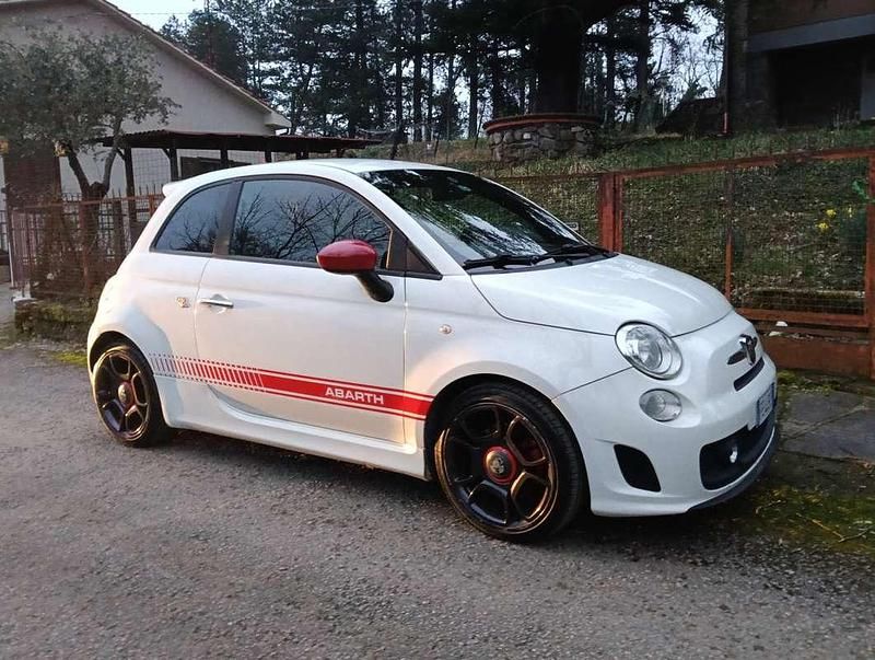 Usata Abarth 500 135 CV (99 kW) 2008 Bianco Utilitaria