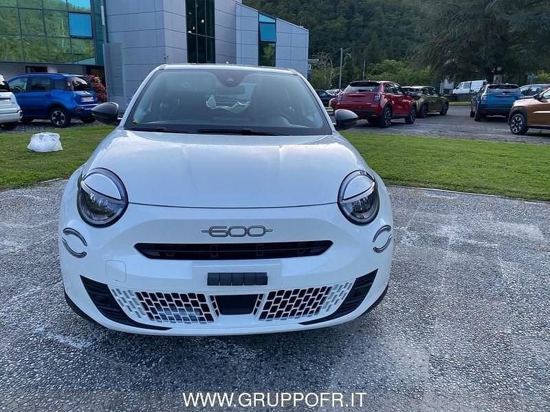 Nuova Fiat 600 Pop 110 CV (80 kW) 2025 Bianco SUV