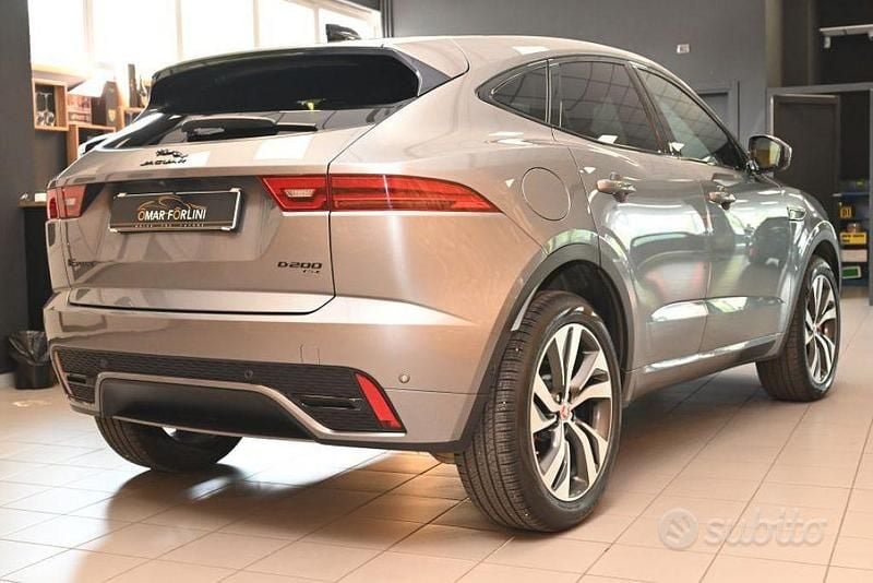 Usata Jaguar E-Pace R-Dynamic 204 CV (150 kW) 2021 Grigio SUV