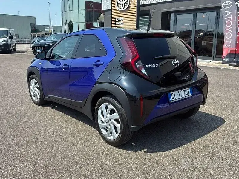 Usata Toyota Aygo X Trend 72 CV (52 kW) 2022 Other SUV