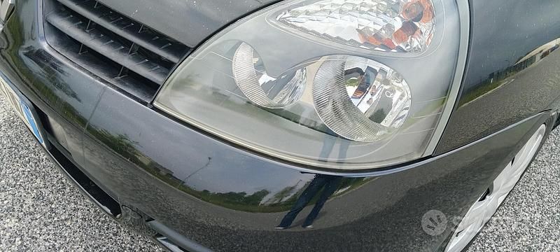 Usata Renault Clio II 59 CV (43 kW) 2008 Nero Utilitaria