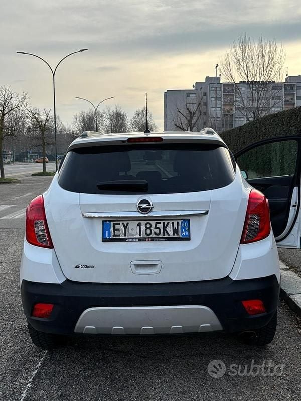 Usata Opel Mokka 131 CV (96 kW) 2015 Bianco SUV
