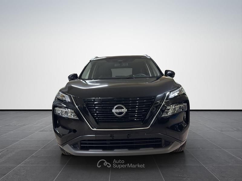 Uusi Nissan Kubistar N-Connecta 158 HP (116 kW) 2026 Musta Nouto