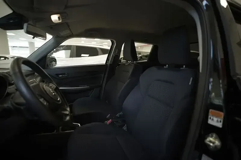 Usata Suzuki Swift 83 CV (61 kW) 2024 Other Utilitaria