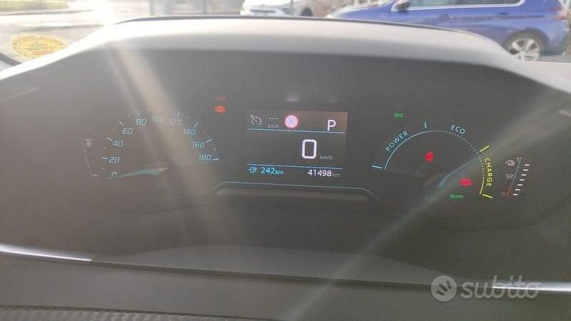 Usata Peugeot 208 Active 100 kW (136 CV) 2021 Other Utilitaria