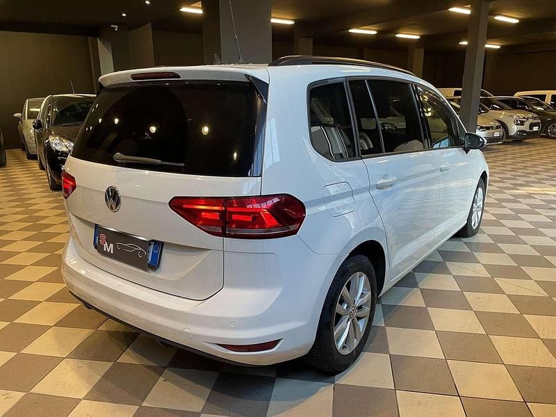 Usata VW Touran Executive 116 CV (85 kW) 2018 Bianco Monovolume