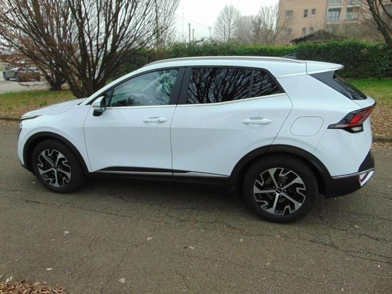 Usata Kia Sportage Style 150 CV (110 kW) 2022 Bianco SUV