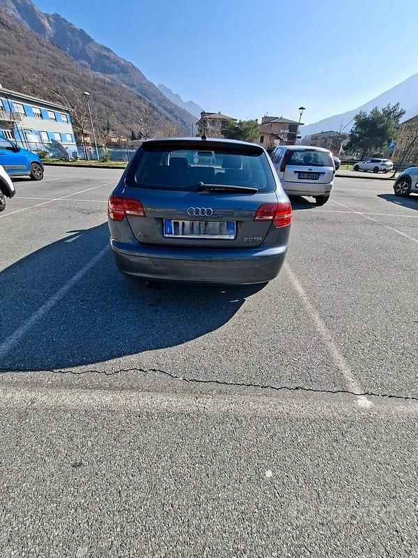 Usata Audi A3 170 CV (125 kW) 2009 Blu Utilitaria