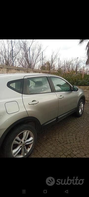 Usata Nissan Qashqai 140 CV (102 kW) 2010 Grigio SUV