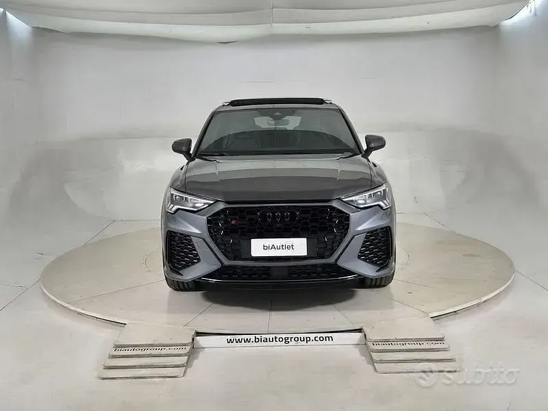 Usata Audi Q3 Sportback 400 CV (294 kW) 2023 Grigio SUV
