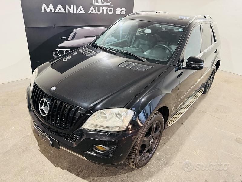 Usata Mercedes ML350 Premium 224 CV (164 kW) 2010 Nero SUV