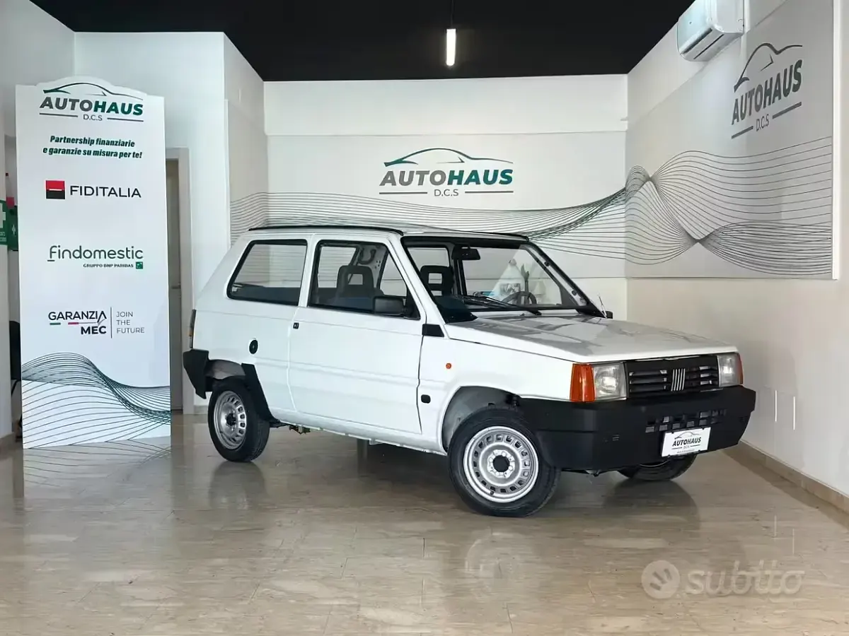 Usata Fiat Panda Young 54 CV (39 kW) 1999 Bianco Utilitaria
