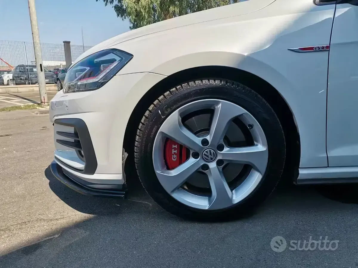 Usata VW Golf VII GTI 245 CV (180 kW) 2020 Bianco Berlina