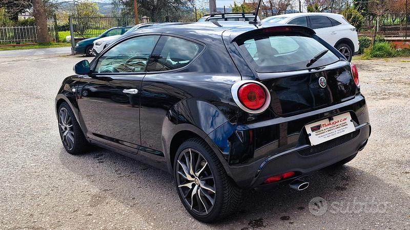 Usata Alfa Romeo MiTo Super 95 CV (69 kW) 2017 Nero Utilitaria