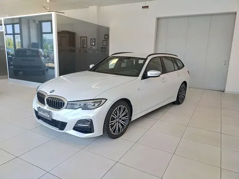 Usata BMW 320 M Sport 190 CV (139 kW) 2022 Bianco Station wagon