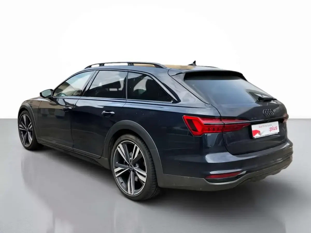 Usata Audi A6 Allroad 204 CV (150 kW) 2024 Blu firmamento metallizzato Station wagon