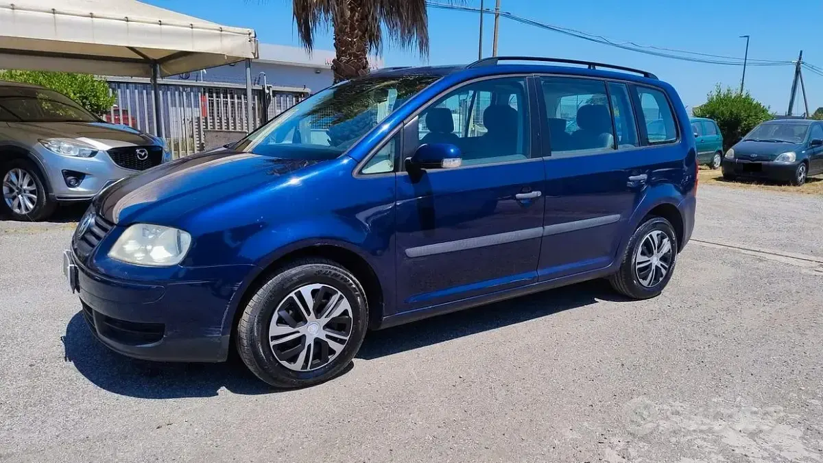 Usata VW Touran 101 CV (74 kW) 2004 Monovolume
