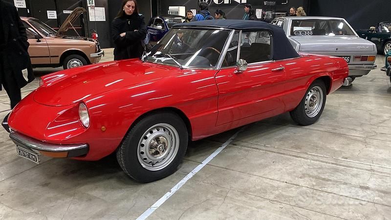 Usata Alfa Romeo Spider 1970 Rosso Cabrio
