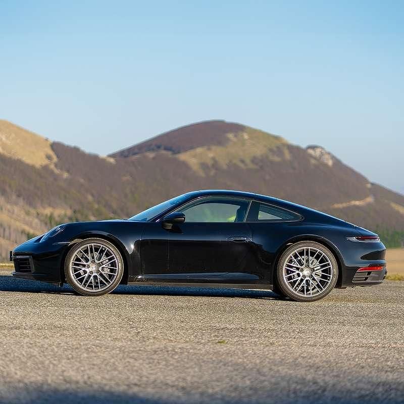 Usata Porsche 911 Carrera 385 CV (283 kW) 2022 Nero Coupé