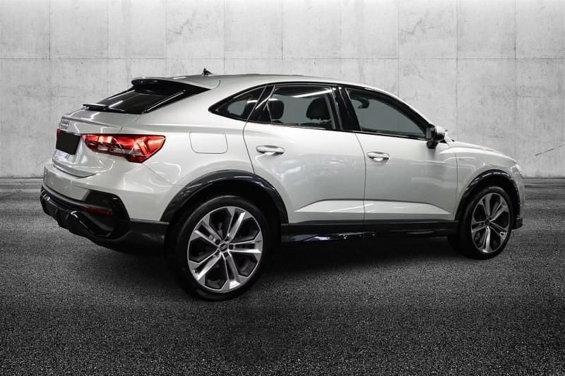 Usata Audi Q3 S-Line 150 CV (110 kW) 2023 Argento metallizzato SUV