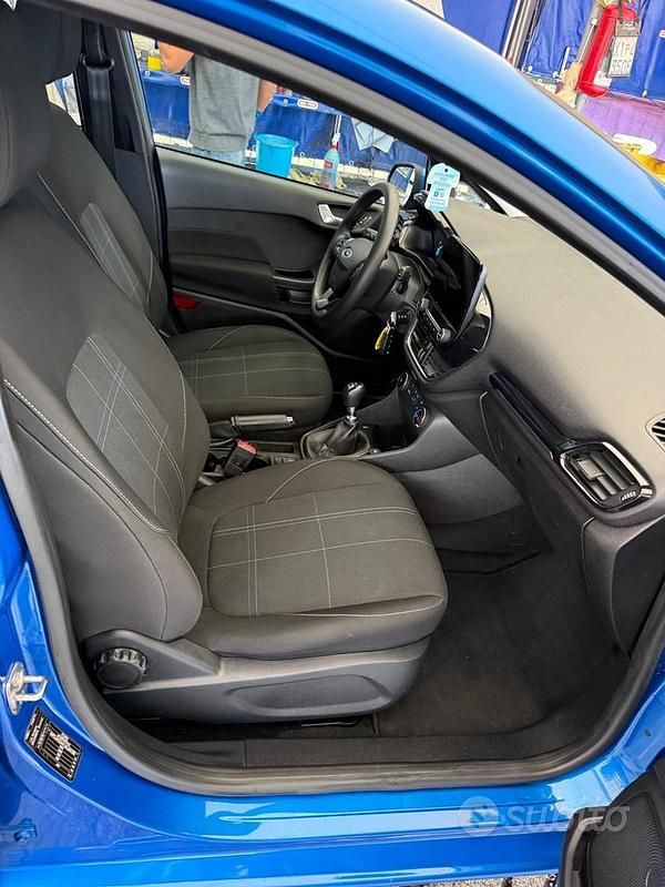 Usata Ford Fiesta 86 CV (63 kW) 2019 Blu Utilitaria