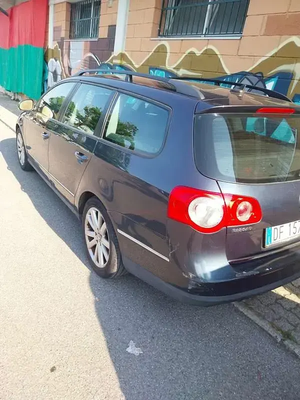 Usata VW Passat Highline 140 CV (102 kW) 2007 Station wagon