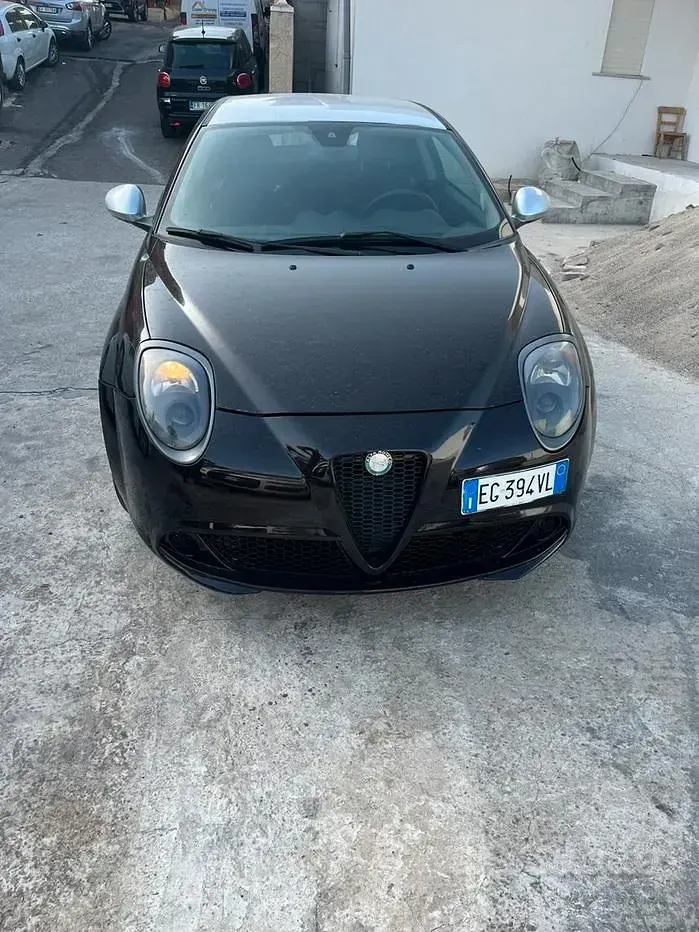 Usata Alfa Romeo MiTo 120 CV (88 kW) 2011 Marrone Utilitaria