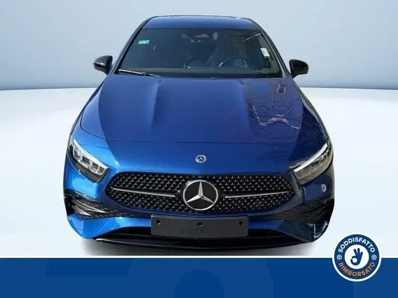 Nuova Mercedes A250 Advanced Plus 217 CV (159 kW) 2026 Blu Berlina