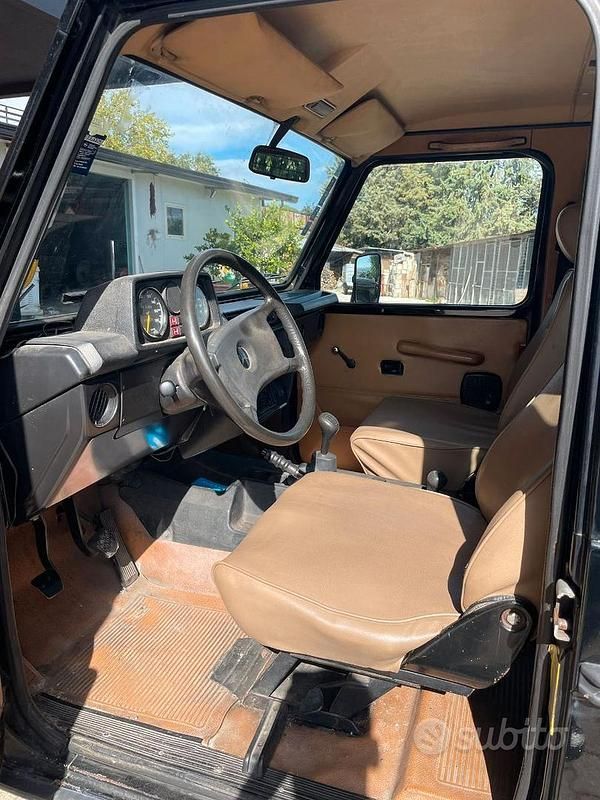 Usata Mercedes G300 88 CV (64 kW) 1984 Nero SUV