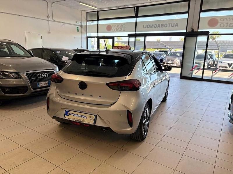 Usata Opel Corsa 101 CV (74 kW) 2025 Argento Utilitaria