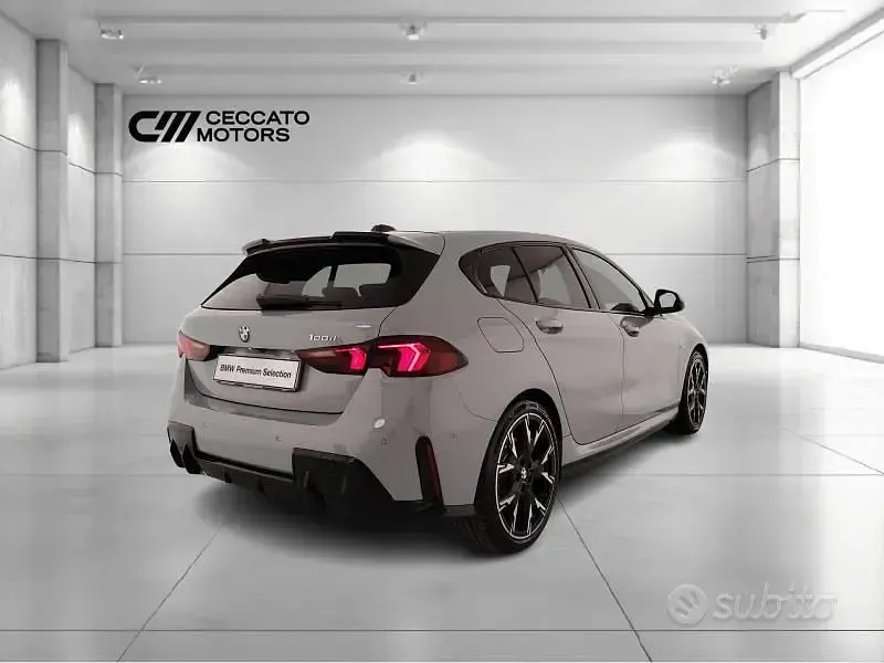 Usata BMW 120 M Sport 150 CV (110 kW) 2025 Grigio Utilitaria