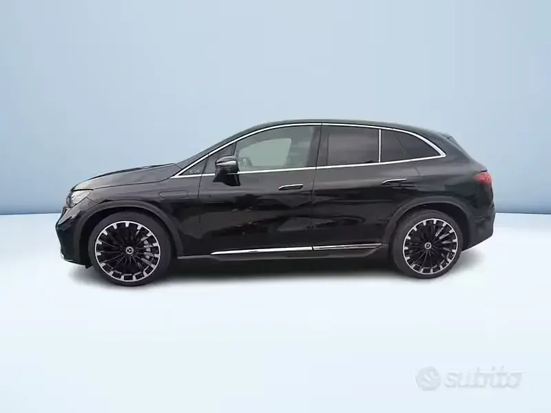 Nuova Mercedes EQE350 AMG line 214 kW (292 CV) 2026 Nero SUV