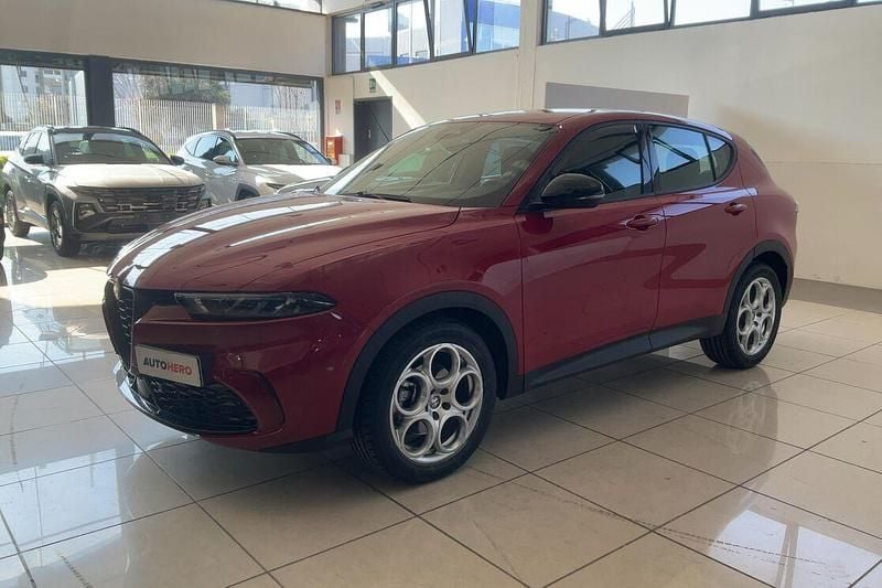 Usata Alfa Romeo Tonale Sprint 131 CV (96 kW) 2024 Rosso SUV