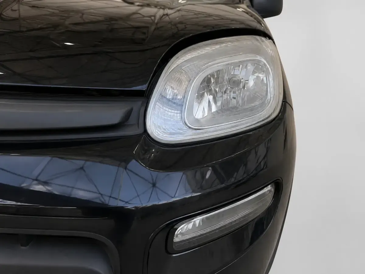 Usata Fiat Panda S 70 CV (51 kW) 2024 Nero Utilitaria