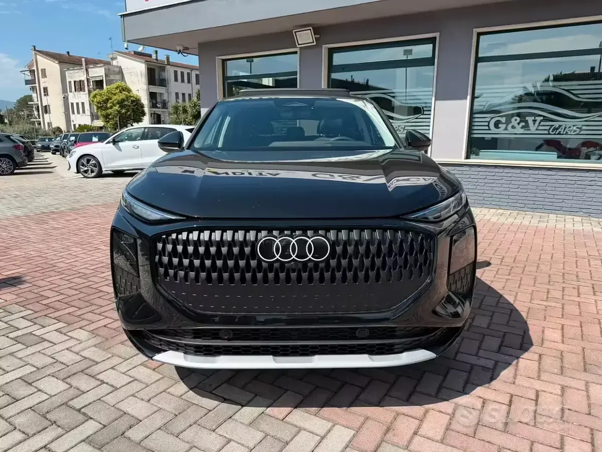 Nuova Audi Q3 Sportback Ambiente 150 CV (110 kW) 2026 Nero SUV